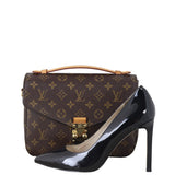 Louis Vuitton Pochette Metis Monogram