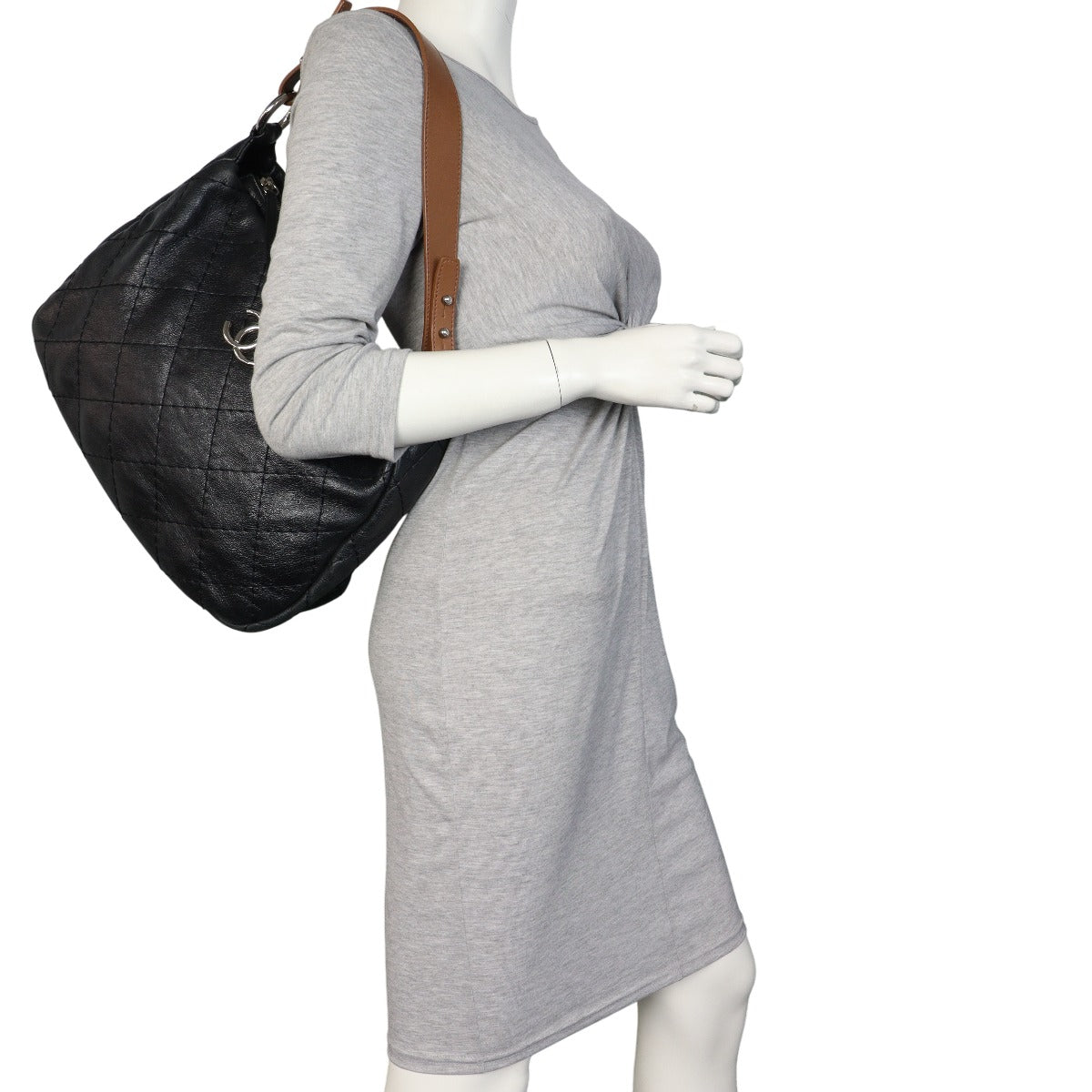 Chanel On The Road Hobo