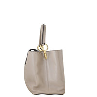 Louis Vuitton Capucines MM