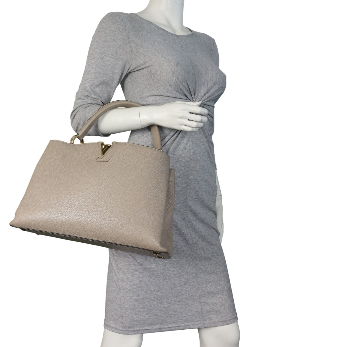 Louis Vuitton Capucines MM