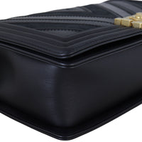 Chanel Boy New Medium Chevron
