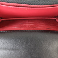 Chanel 19 Wallet On Chain