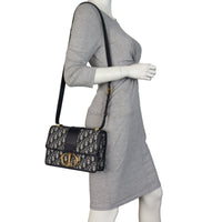 Dior 30 Montaigne Bag Oblique