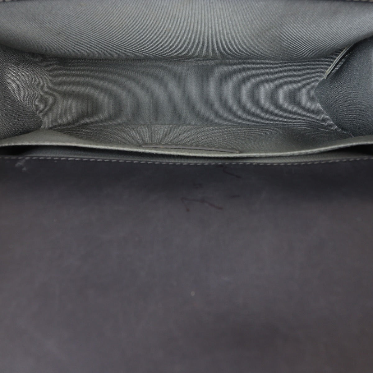 Chanel Boy Old Medium