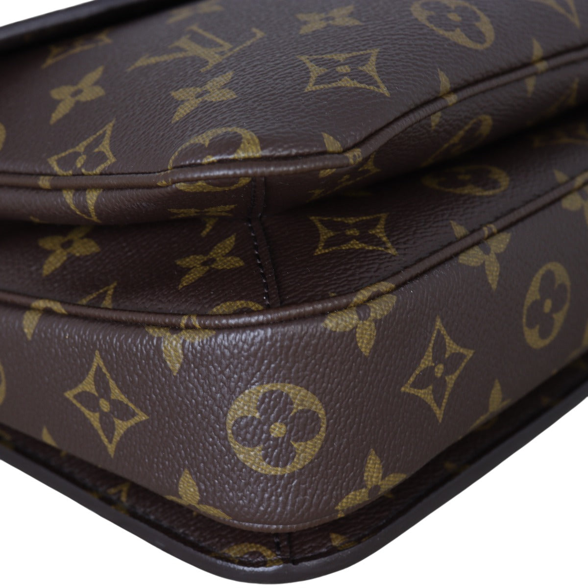 Louis Vuitton Pochette Metis Monogram