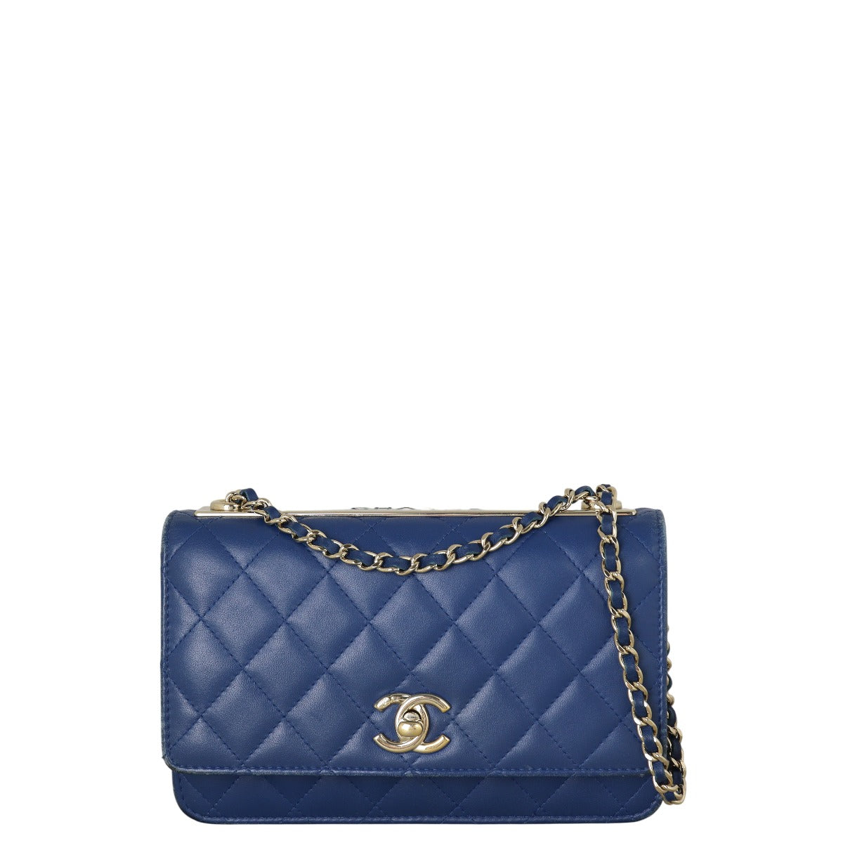 Chanel CC Trendy Wallet on Chain