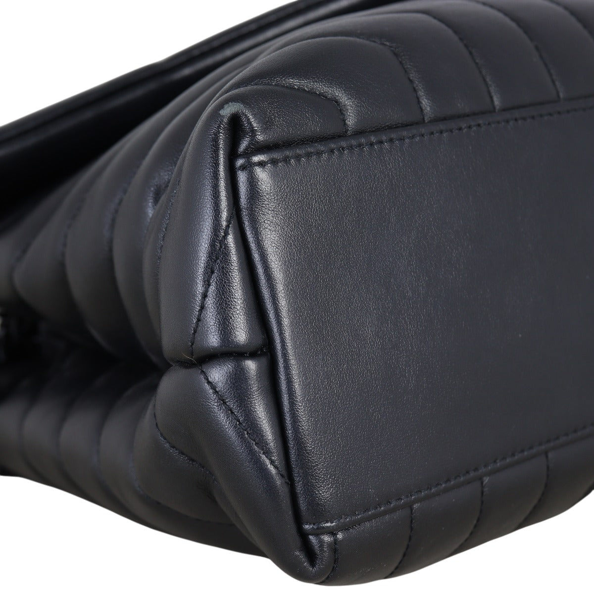 Saint Laurent Loulou Medium