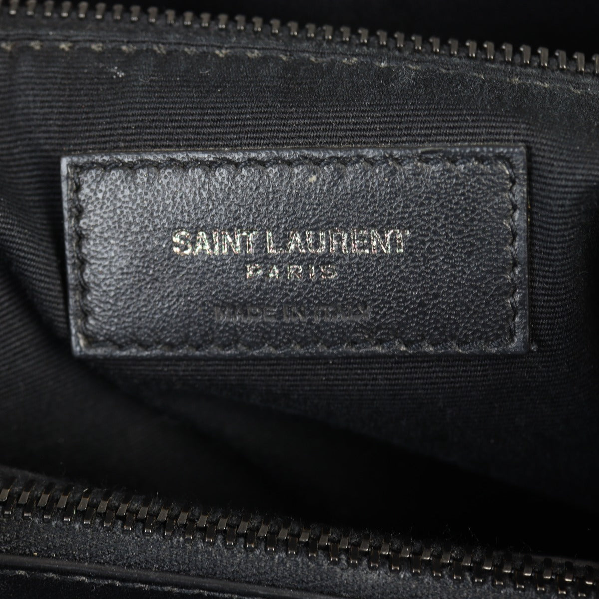 Saint Laurent Loulou Medium