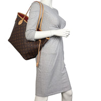 Louis Vuitton Neverfull MM Monogram
