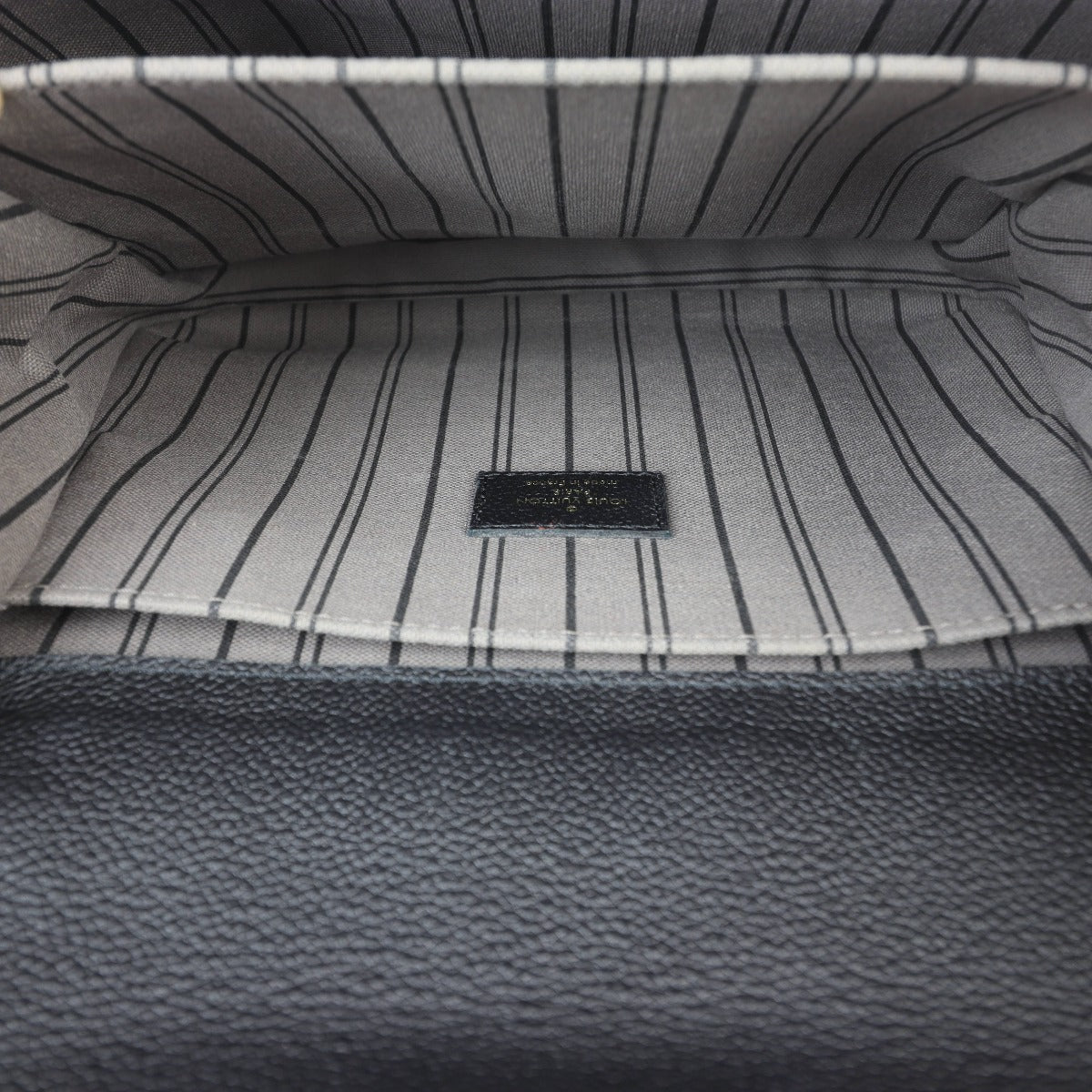 Louis Vuitton Pochette Metis Monogram Empreinte