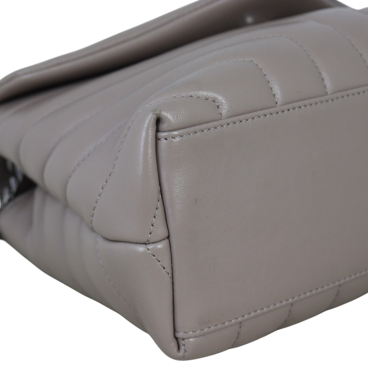 Saint Laurent Loulou Small