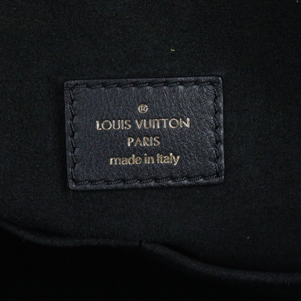 Louis Vuitton Triangle Softy Monogram