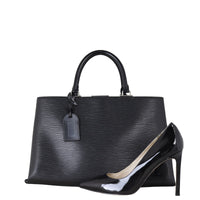 Louis Vuitton Kleber MM Epi