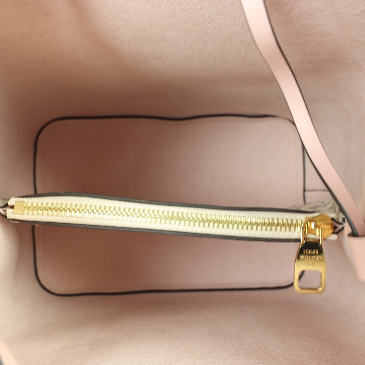 Louis Vuitton NeoNoe Damier Azur