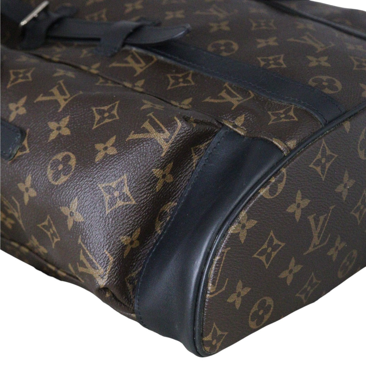 Louis Vuitton Christopher MM Backpack Monogram – Luxe.It.Fwd