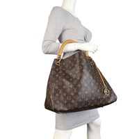 Louis Vuitton Artsy MM Monogram