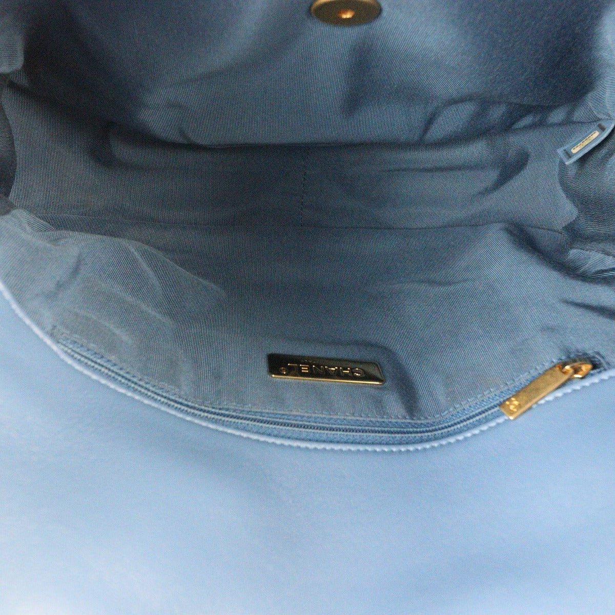 Chanel 19 Flap Bag Medium