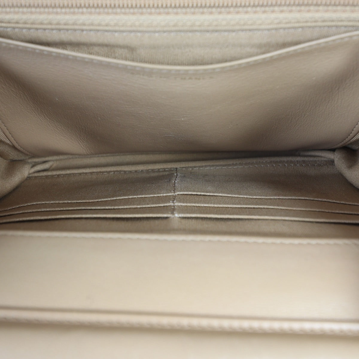 Chanel Classic Wallet on Chain