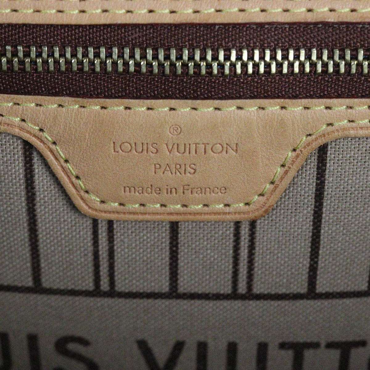 Louis Vuitton Neverfull MM Monogram