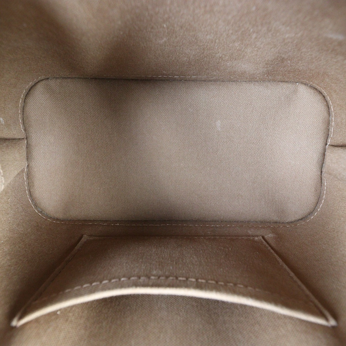 Louis Vuitton Alma BB Monogram