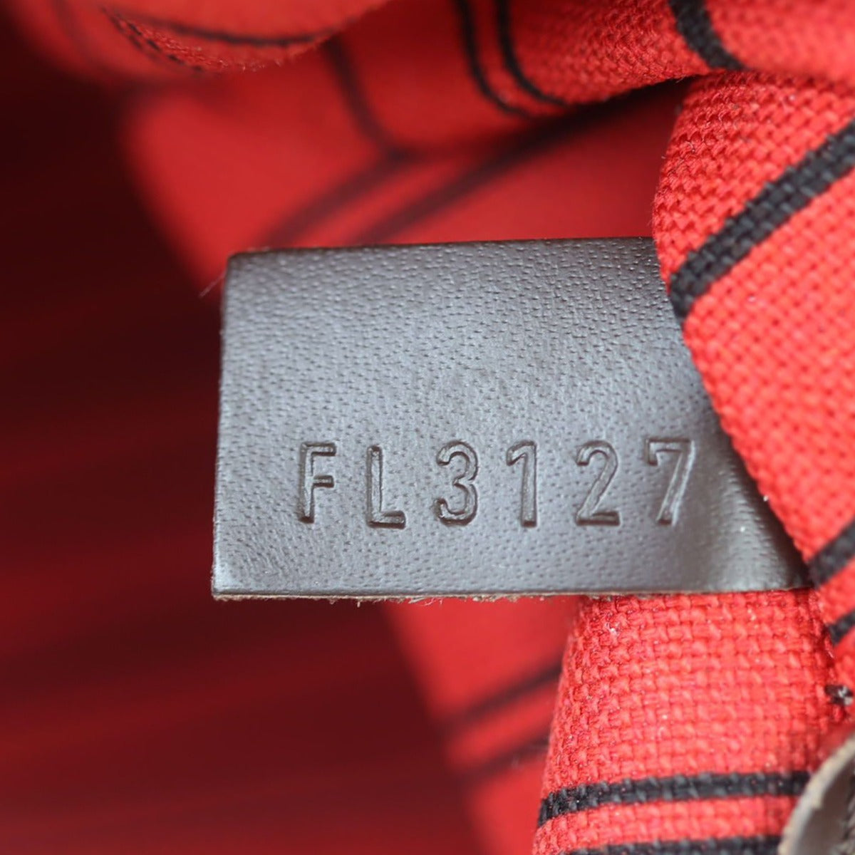 Louis Vuitton Neverfull GM Damier Ebene Date code

