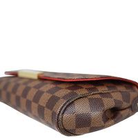 Louis Vuitton Favorite MM Damier Ebene Corner
