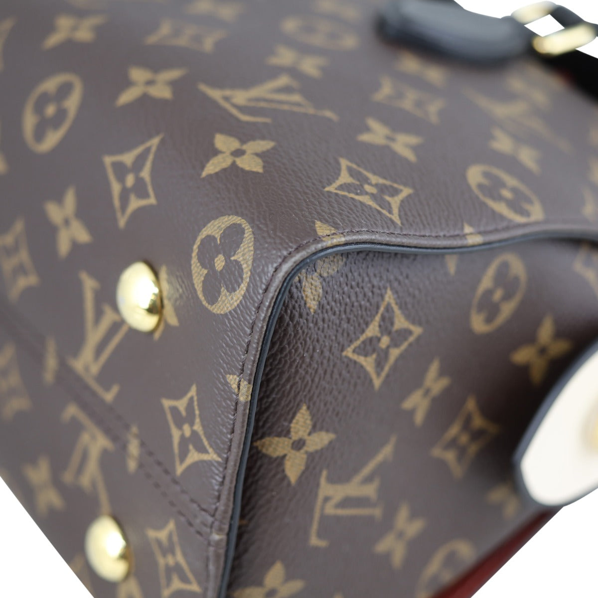 Louis Vuitton Tuileries NM Monogram Corner
