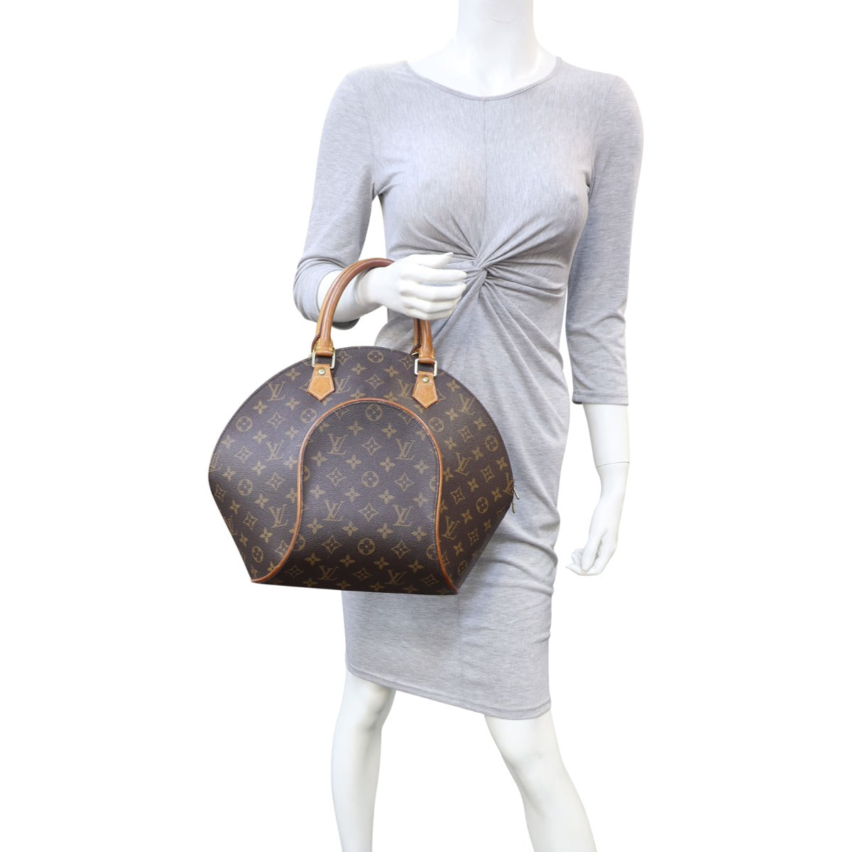 Louis Vuitton Ellipse MM Monogram Mannequin
