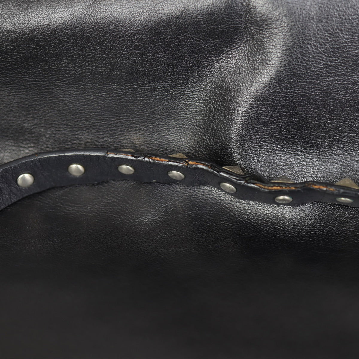 Valentino Rockstud Tote Medium Corner
