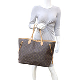 Louis Vuitton Neverfull GM Monogram Mannequin
