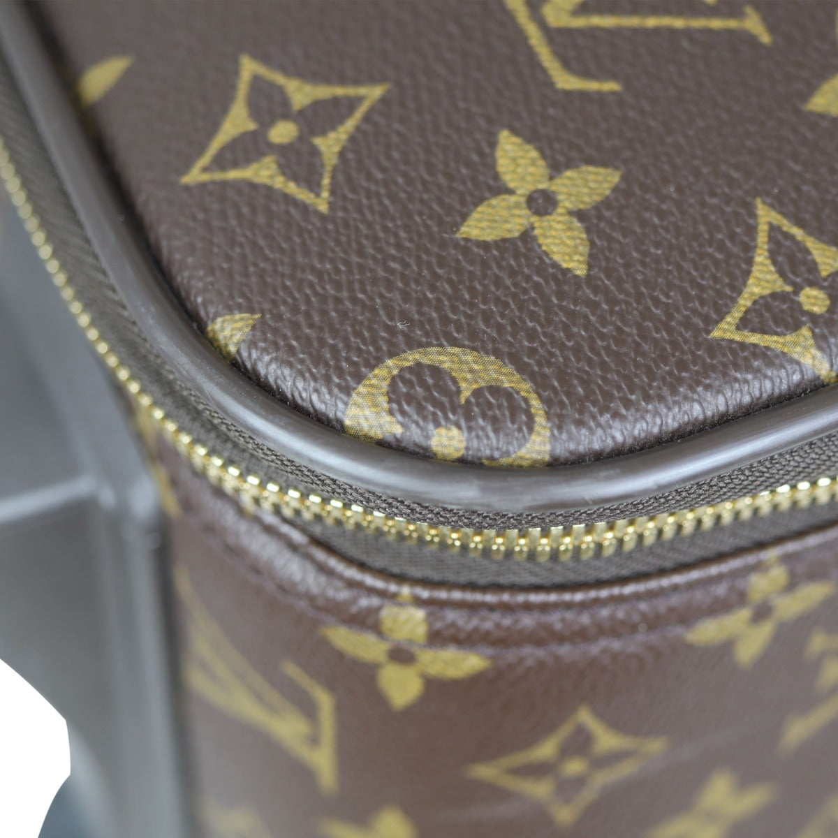 Louis Vuitton Bosphore Trolley 50 Monogram Corner
