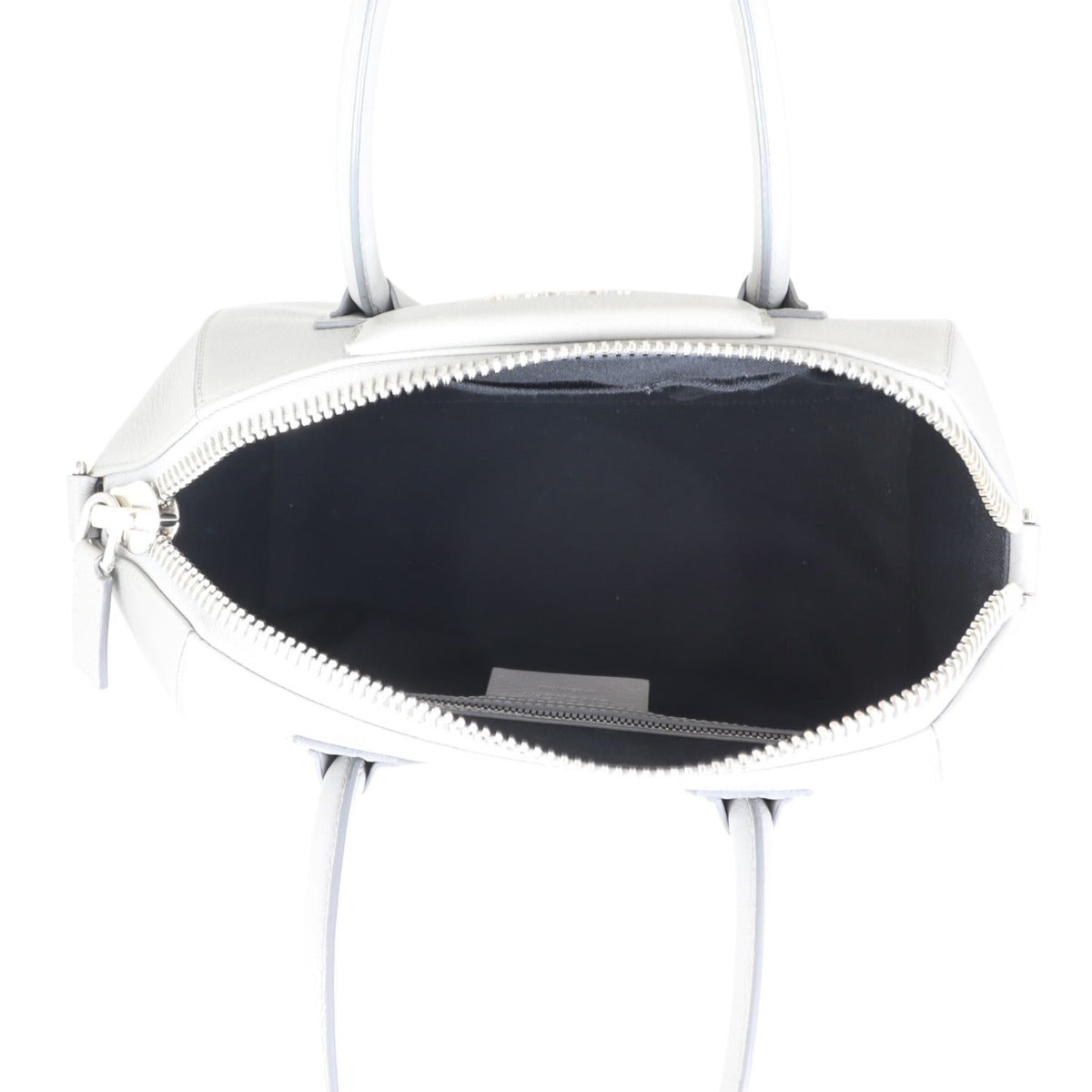 Givenchy Antigona Small Whole interior
