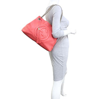 Gucci Soho Chain Shoulder Bag Medium Mannequin
