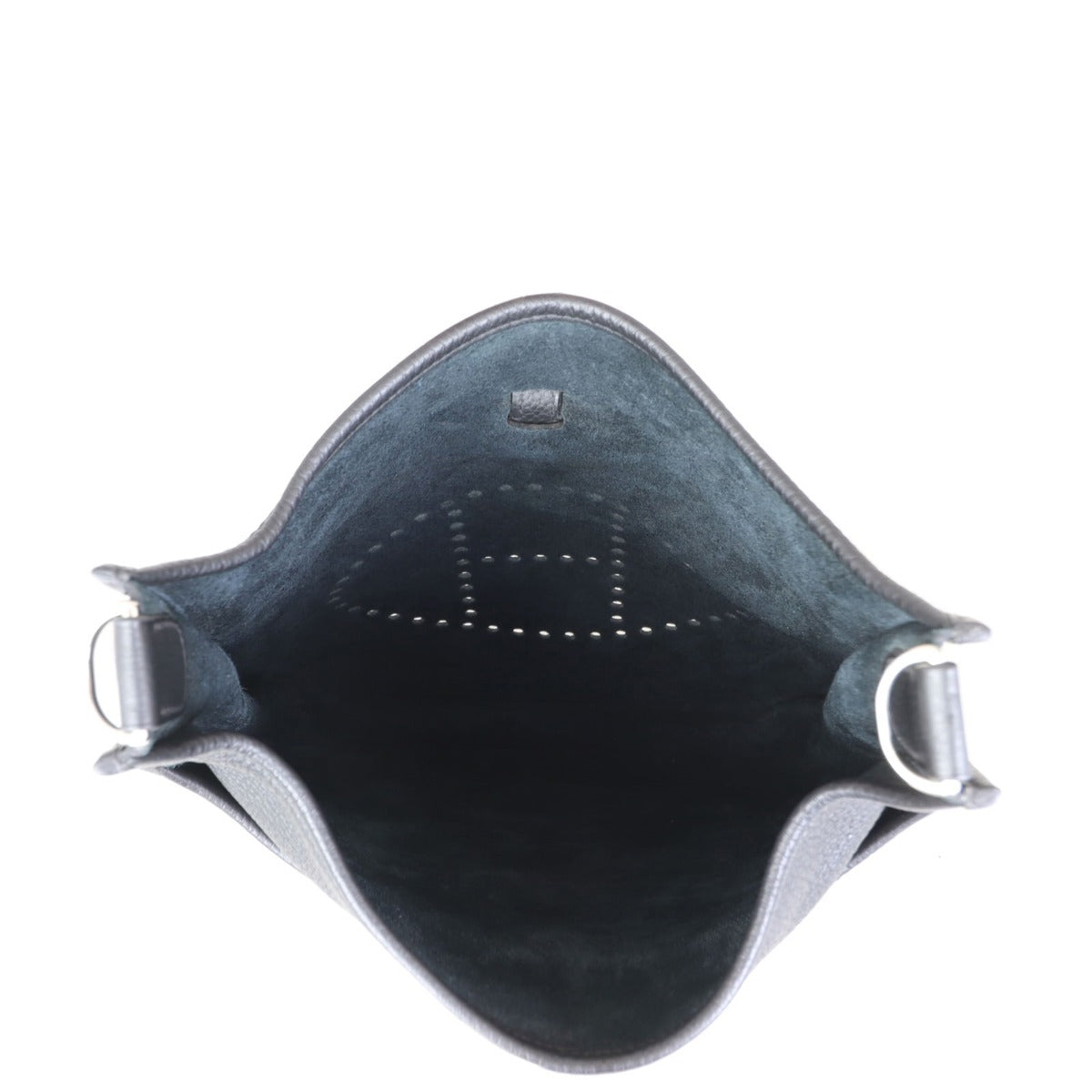 Hermes Evelyne III 29 Whole interior
