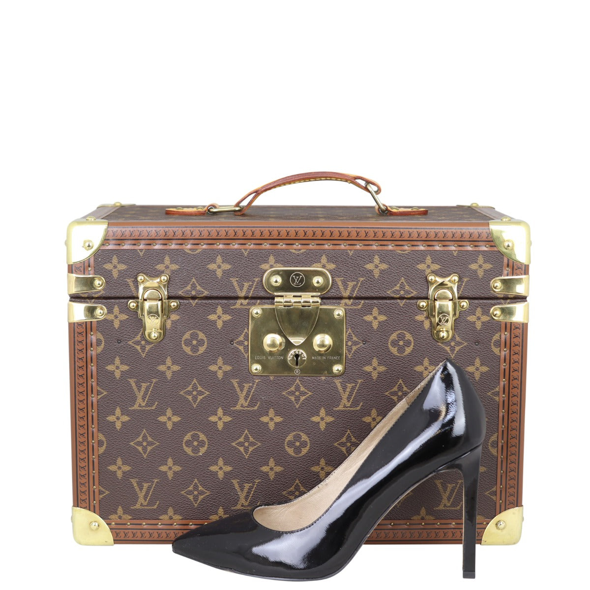 Louis Vuitton Boite Pharmacie Case Monogram  Shoe
