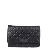 Chanel Classic Wallet on Chain Front
