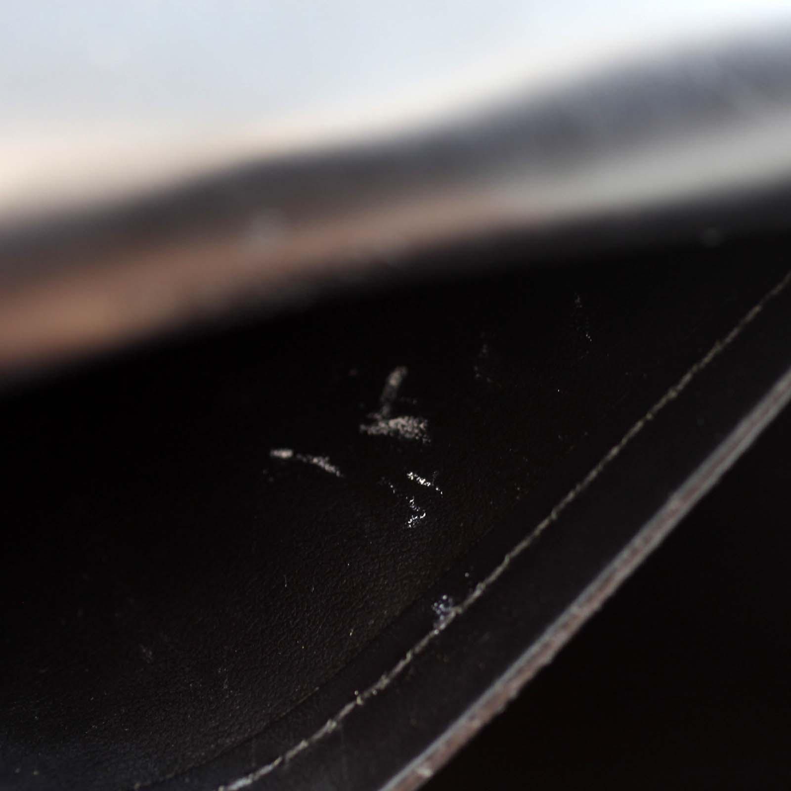 Louis Vuitton Cabaret Messenger Damier Vernis 