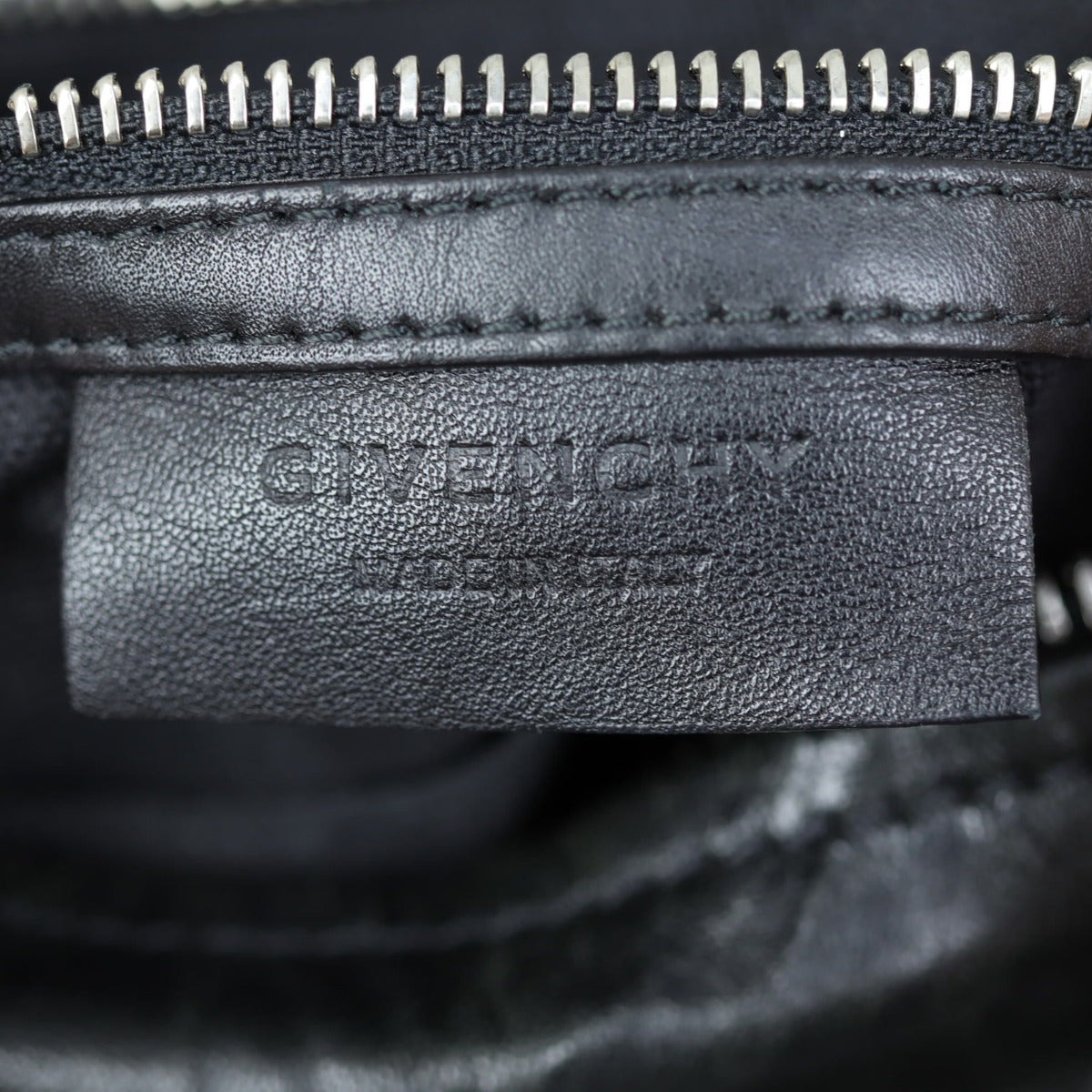 Givenchy Pandora Medium Stamp
