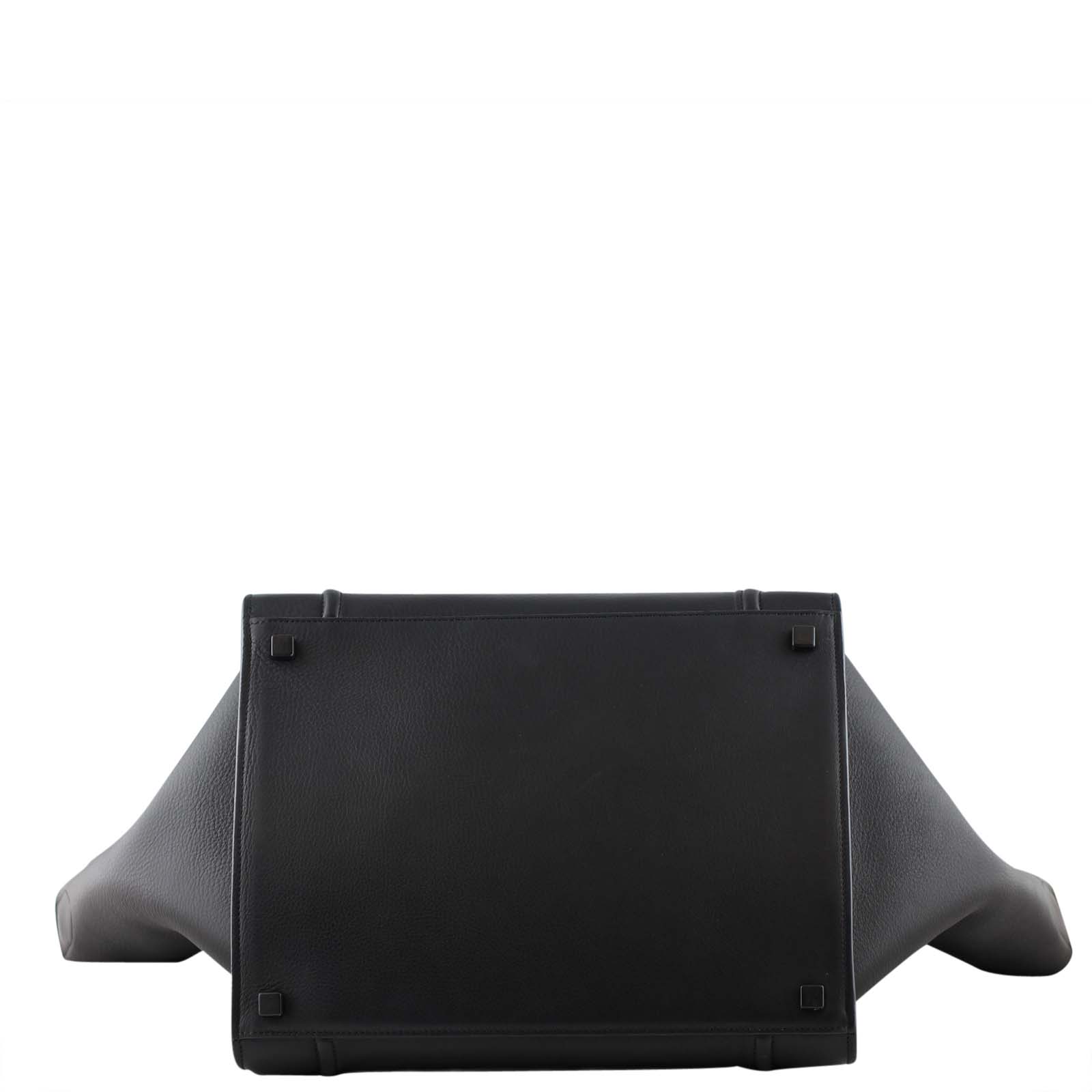 Celine Phantom Luggage Tote Medium Base