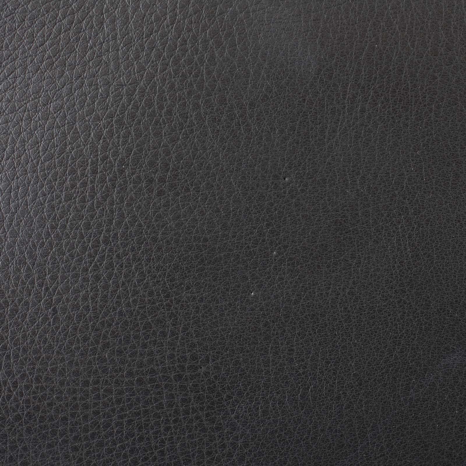 Celine Phantom Luggage Tote Medium Base wear