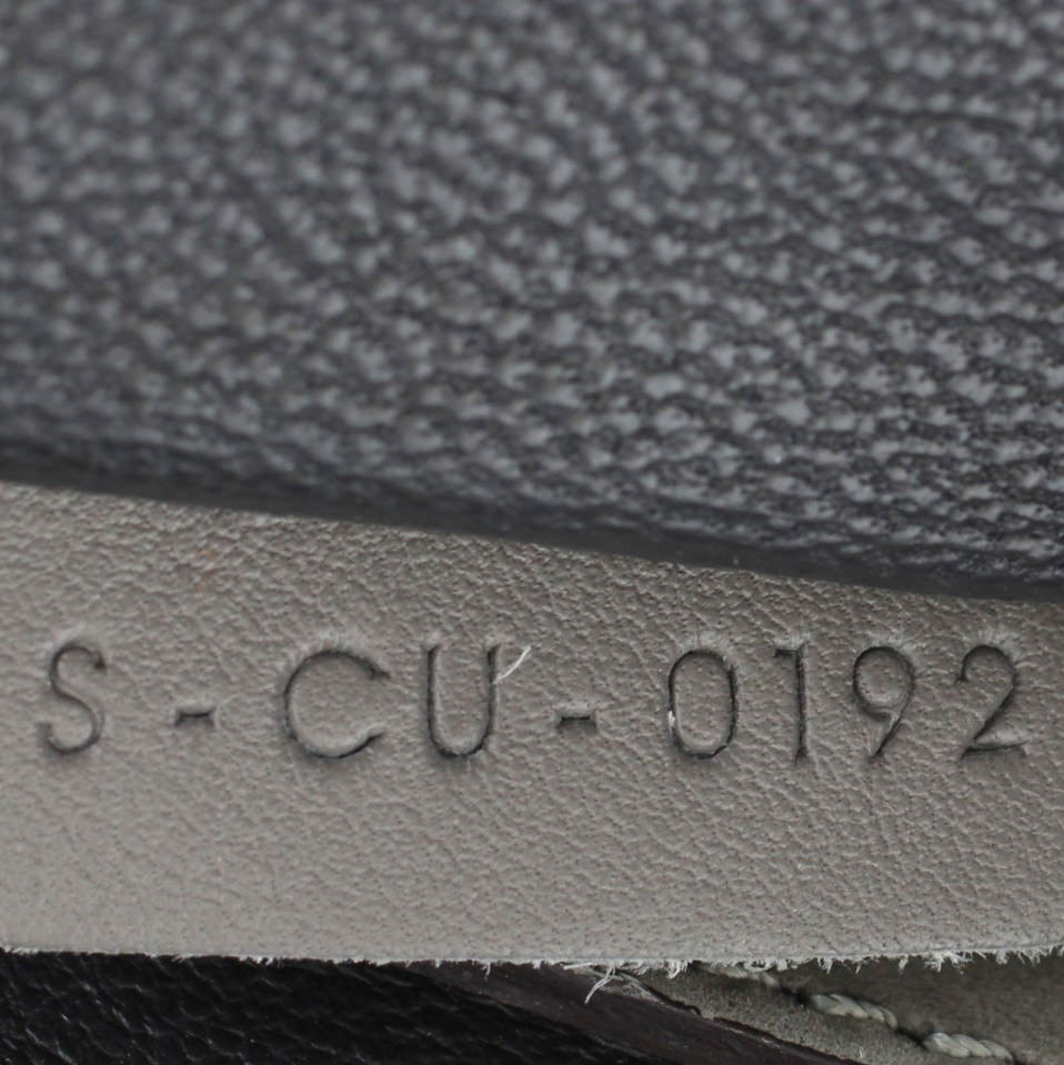 Celine Phantom Luggage Tote Medium Code