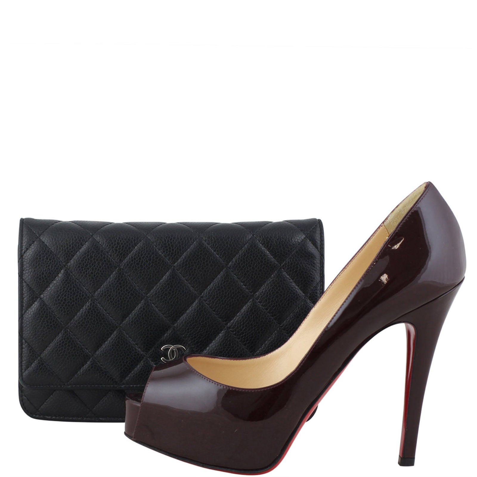 Chanel Wallet on Chain Caviar Scale