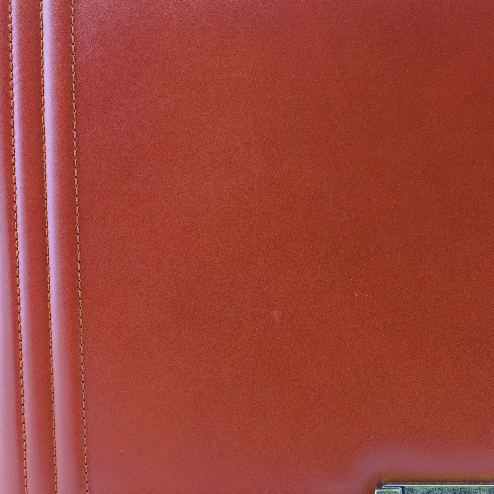 Chanel Boy Large front scratch