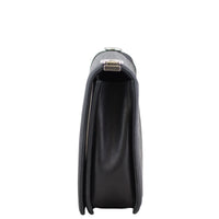 Chanel Boy Large side2