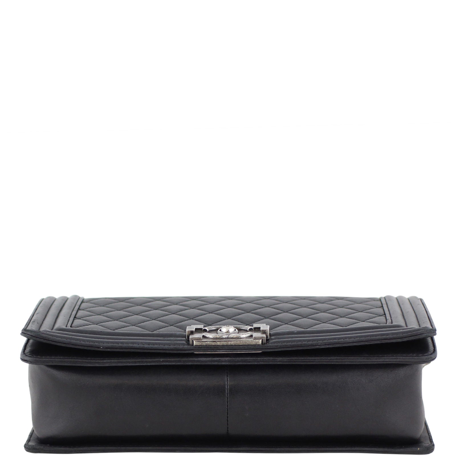 Chanel Boy Bag New Medium Base