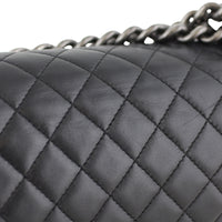 Chanel Boy Bag New Medium Scratches