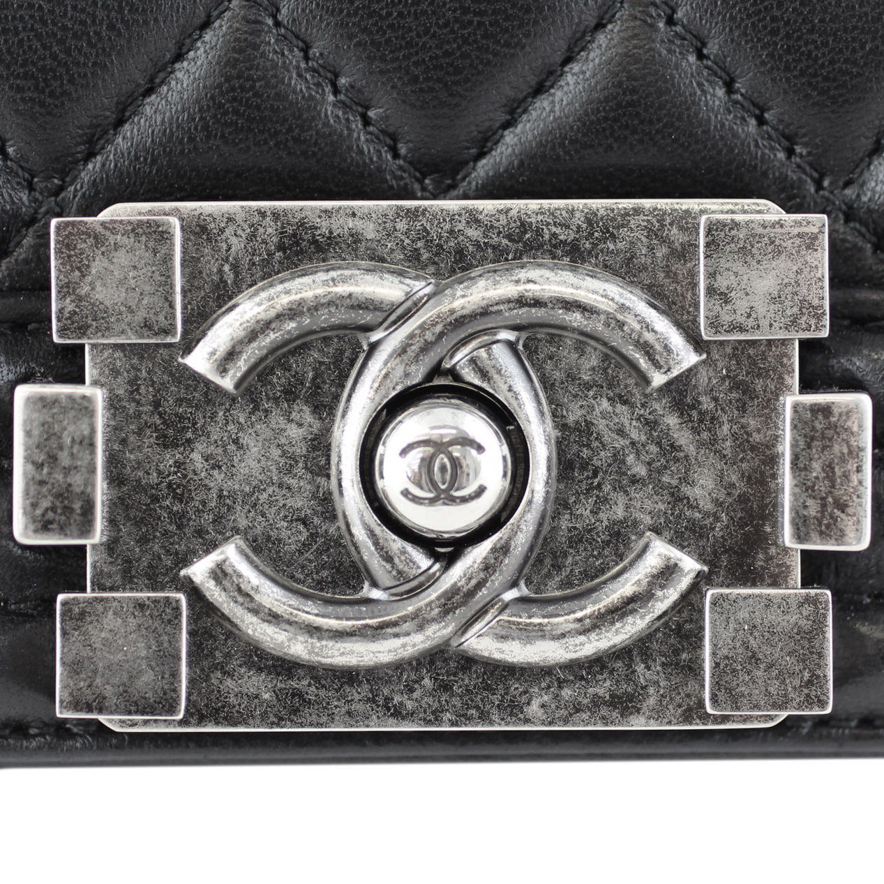 Chanel Boy Bag Old Medium Logo