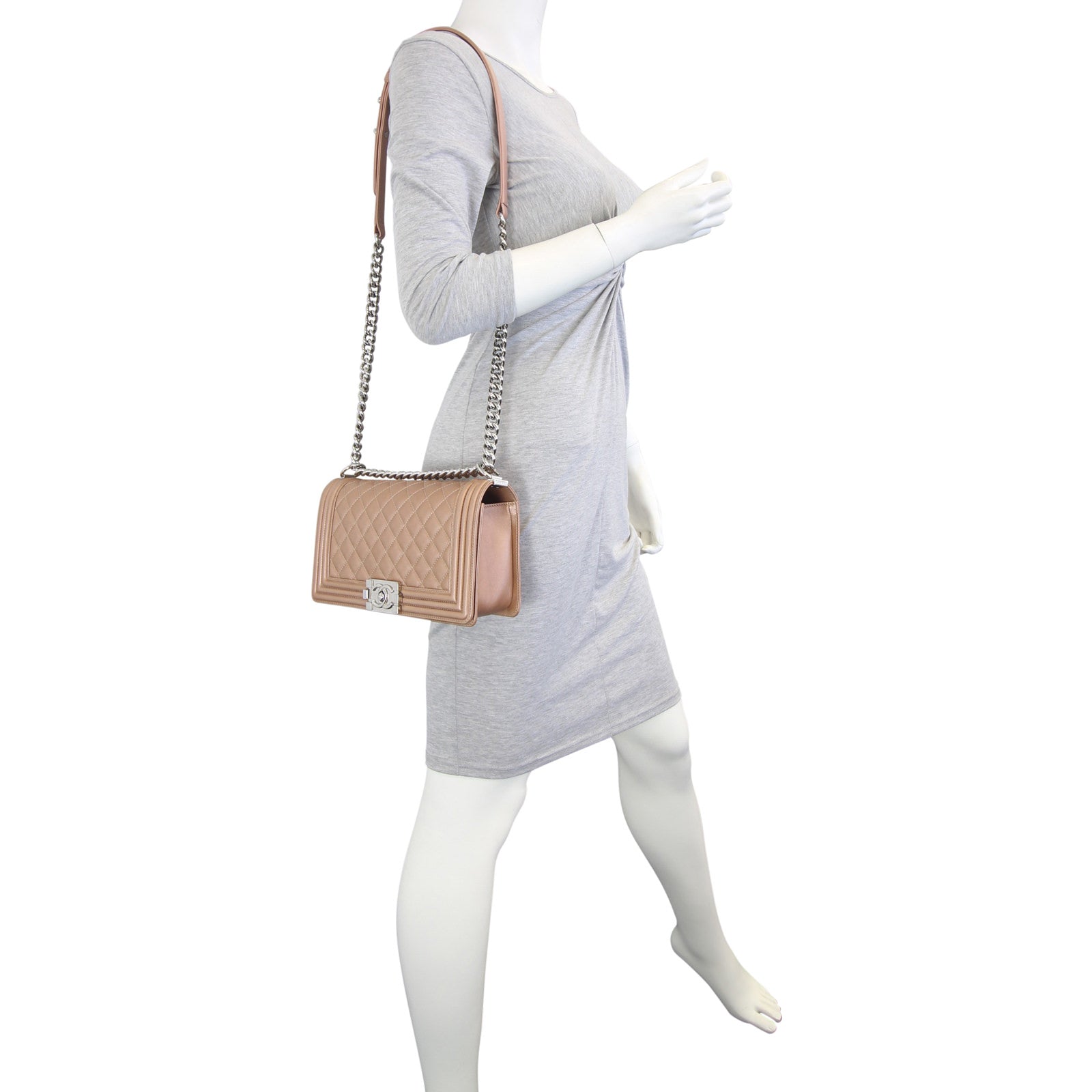 Chanel Boy Old Medium Mannequin