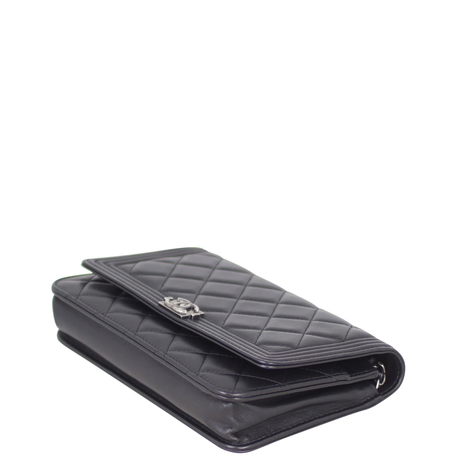 Chanel Boy Wallet on Chain corner