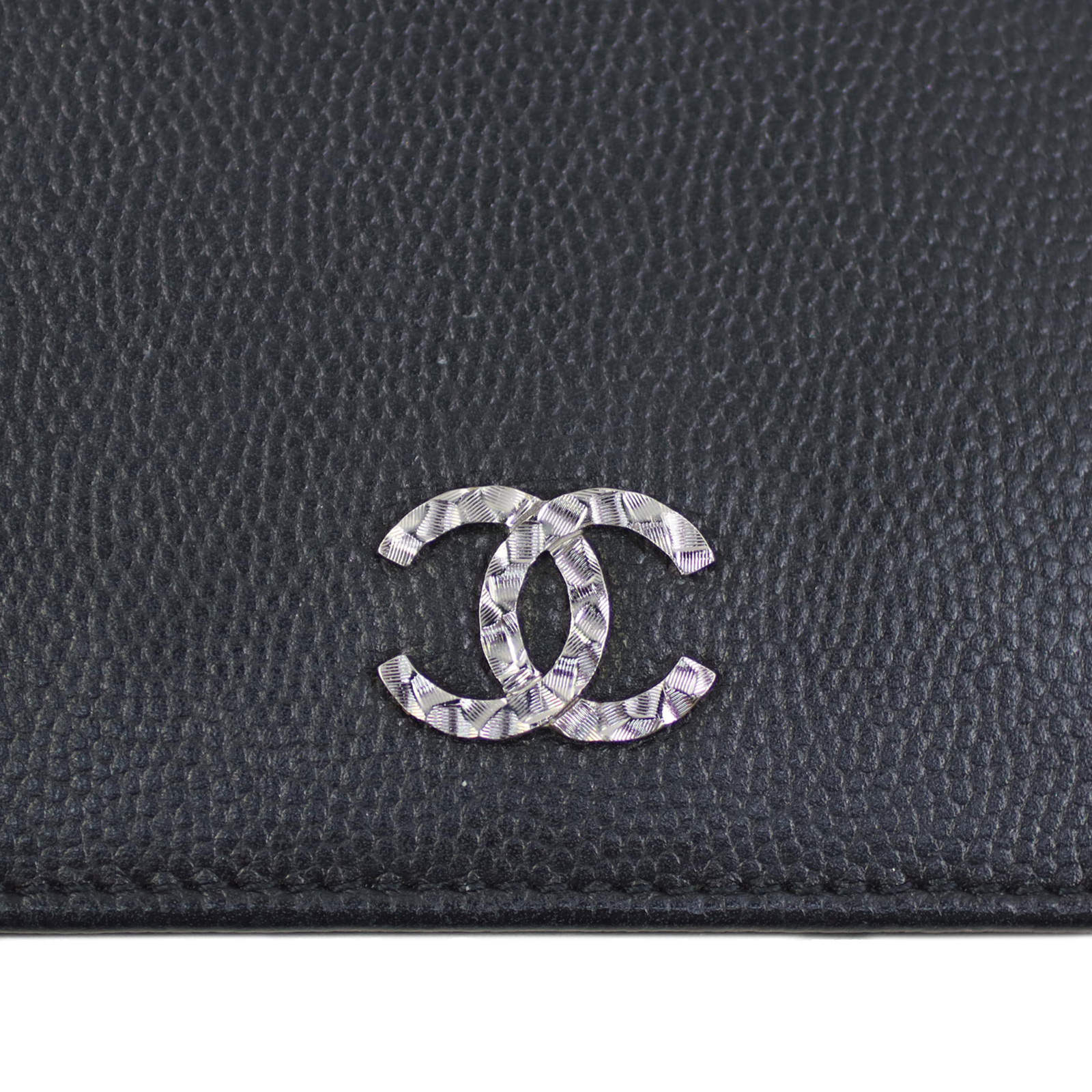Chanel Brilliant Yen Wallet Hardware